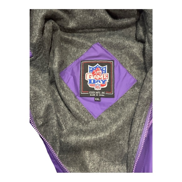Official NFL Minnesota Vikings Full Zip Heavy Lining Windbreaker Size XXL. - Picture 5 of 6